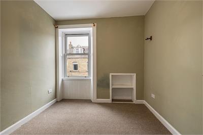 17 St Andrew Street, Galashiels, TD1 1EA - image 2