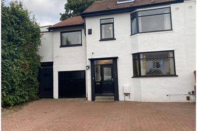 18 Silverknowes Eastway, Silverknowes, EH4 5NE - image 1