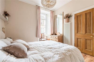 18/11 Waverley Park, Edinburgh, EH8 8ET - image 5