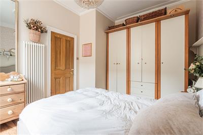 18/11 Waverley Park, Edinburgh, EH8 8ET - image 6