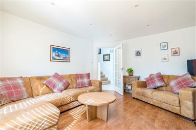 33 Hallydown Crescent, Eyemouth, TD14 5TB - image 4