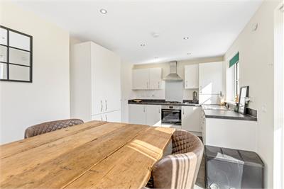 56 Auburn Locks, Wallyford, EH21 8FE - image 4