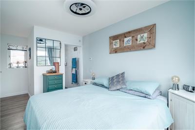36 Ladhope Crescent, Galashiels, TD1 2BN - image 11