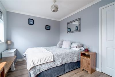 36 Ladhope Crescent, Galashiels, TD1 2BN - image 13