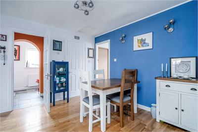 36 Ladhope Crescent, Galashiels, TD1 2BN - image 6