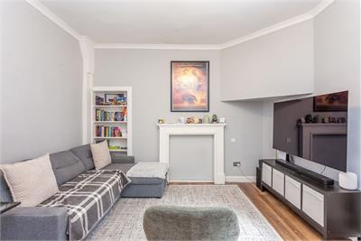 94/3 Causewayside, Edinburgh, EH9 1PU - image 3
