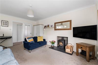 19 Kingsmuir Drive, Peebles, EH45 9AA - image 4