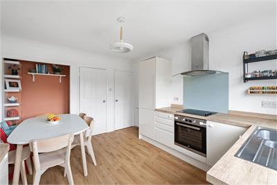 19 Kingsmuir Drive, Peebles, EH45 9AA - image 7