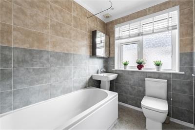 19 Kingsmuir Drive, Peebles, EH45 9AA - image 9