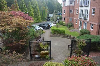 Flat 38, Castle Court, 21 Blantyre Road, Bothwell, Glasgow, G71 8PD - image 11