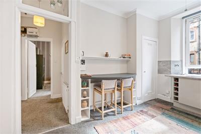 5/8 Rossie Place, Leith, Edinburgh, EH7 5SF - image 5