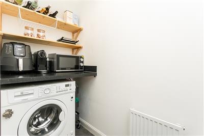 20 Craw Yard Drive, Edinburgh, EH12 9LU - image 11