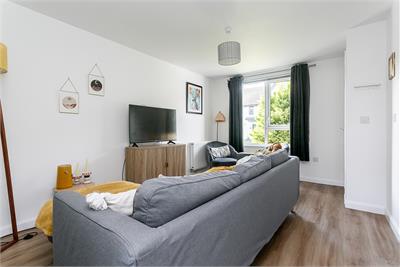 20 Craw Yard Drive, Edinburgh, EH12 9LU - image 3