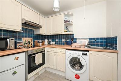 2, (1F1)Glen Street, EDINBURGH, EH3 9JF - image 5