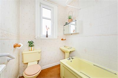 2 Stevenson Terrace, Edinburgh EH11 2SB - image 12