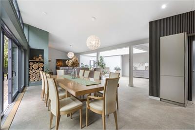 10 Baberton Loan, Juniper Green, Edinburgh, EH14 5DF - image 13