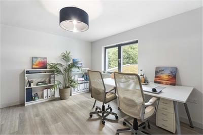 10 Baberton Loan, Juniper Green, Edinburgh, EH14 5DF - image 32