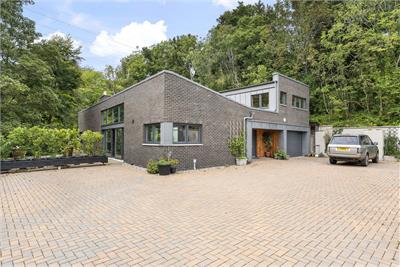 10 Baberton Loan, Juniper Green, Edinburgh, EH14 5DF - image 1