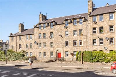 9 (flat 4), Portobello Road, Piershill, Edinburgh, EH8 7BB - image 1