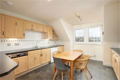 10 (flat 13), Powderhall Rigg, Canonmills, Edinburgh, EH7 4GG - image 7