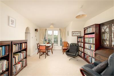 10 (flat 13), Powderhall Rigg, Canonmills, Edinburgh, EH7 4GG - image 10