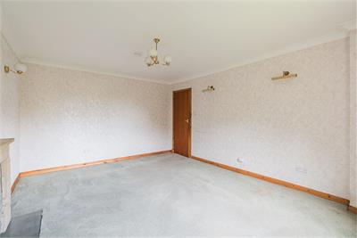 1 Almond Grove, East Calder, EH53 0HG - image 9