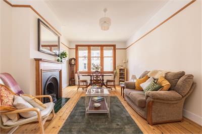 20/1 Comely Bank Grove, Edinburgh, EH4 1BU - image 2