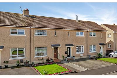 22 Biggart Road, Prestwick, KA9 2HF - image 1