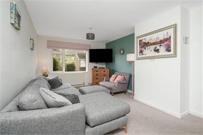 8 Swanston Grove, Fairmilehead, Edinburgh, EH10 7BW - image 3