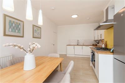 21, 2F1 Learmonth Gardens, Comely Bank, Edinburgh, EH4 1HA - image 7