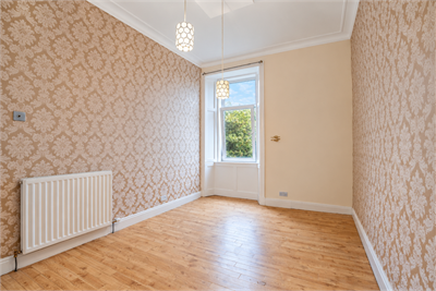Flat 2R, 13 Charles Street, Largs, KA30 8HJ - image 11