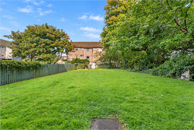 Flat 2R, 13 Charles Street, Largs, KA30 8HJ - image 12