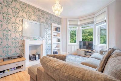 Flat 2R, 13 Charles Street, Largs, KA30 8HJ - image 5
