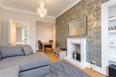 Flat 2R, 13 Charles Street, Largs, KA30 8HJ - image 5