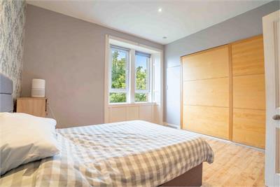 Flat 2R, 13 Charles Street, Largs, KA30 8HJ - image 10