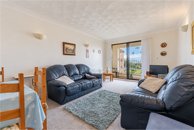 50 Underbank, Largs, KA30 8SS - image 3
