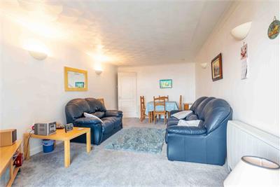50 Underbank, Largs, KA30 8SS - image 4