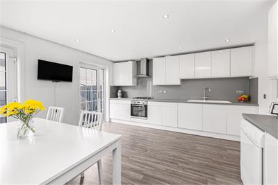 88 South Gyle Gardens, Edinburgh, EH12 7RZ - image 6