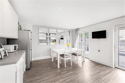 88 South Gyle Gardens, Edinburgh, EH12 7RZ - image 7