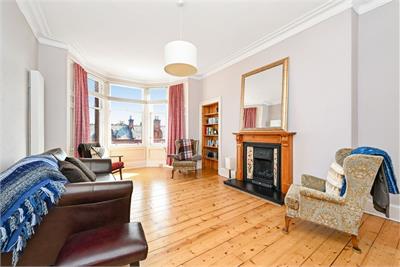 5/5 Macdowall Road, Newington, Edinburgh, EH9 3EE - image 2