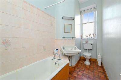 5/5 Macdowall Road, Newington, Edinburgh, EH9 3EE - image 15