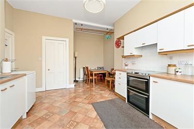 5/5 Macdowall Road, Newington, Edinburgh, EH9 3EE - image 7