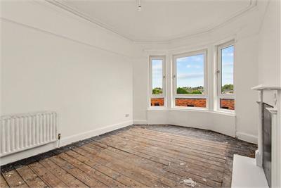 3/2 104 Neilston Road, Paisley, PA2 6EN - image 4