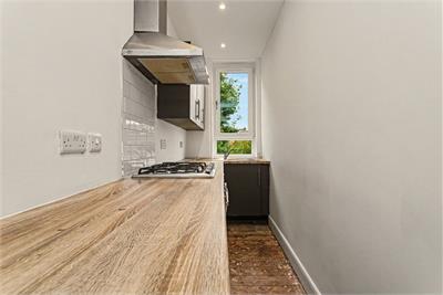 3/2 104 Neilston Road, Paisley, PA2 6EN - image 5