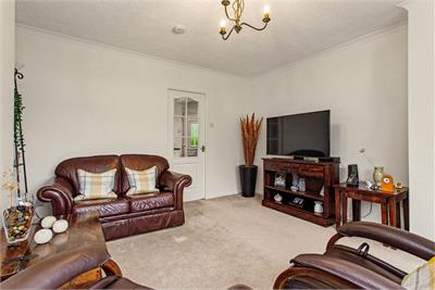 1 Langcraigs Terrace, Paisley, PA2 8JR - image 3