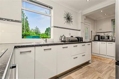1 Langcraigs Terrace, Paisley, PA2 8JR - image 5