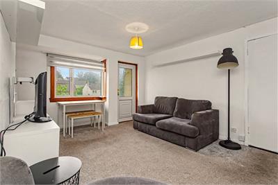 1/1 108 Brediland Road, Paisley, PA2 0HH - image 3