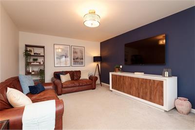20 Birchtree Road, Bishopton, PA7 5FY - image 4