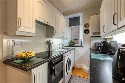 78A High Street, Hawick, TD9 9HR - image 7