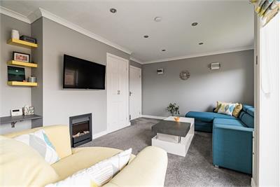 7/3 Ransome Gardens, Edinburgh, EH4 7ET - image 3